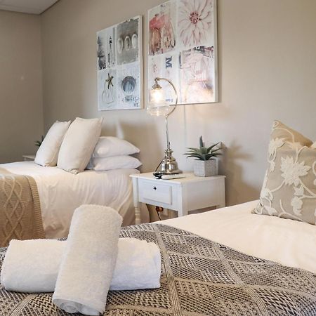 Boutique Guesthouse Mariental Exterior foto