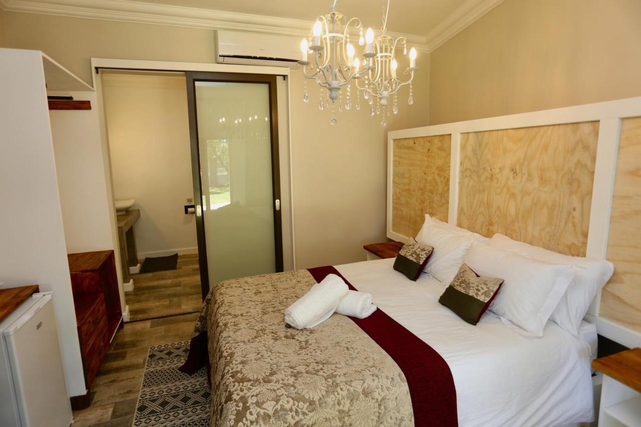 Boutique Guesthouse Mariental Exterior foto