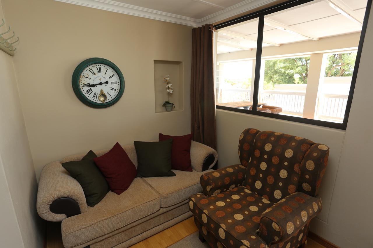 Boutique Guesthouse Mariental Exterior foto