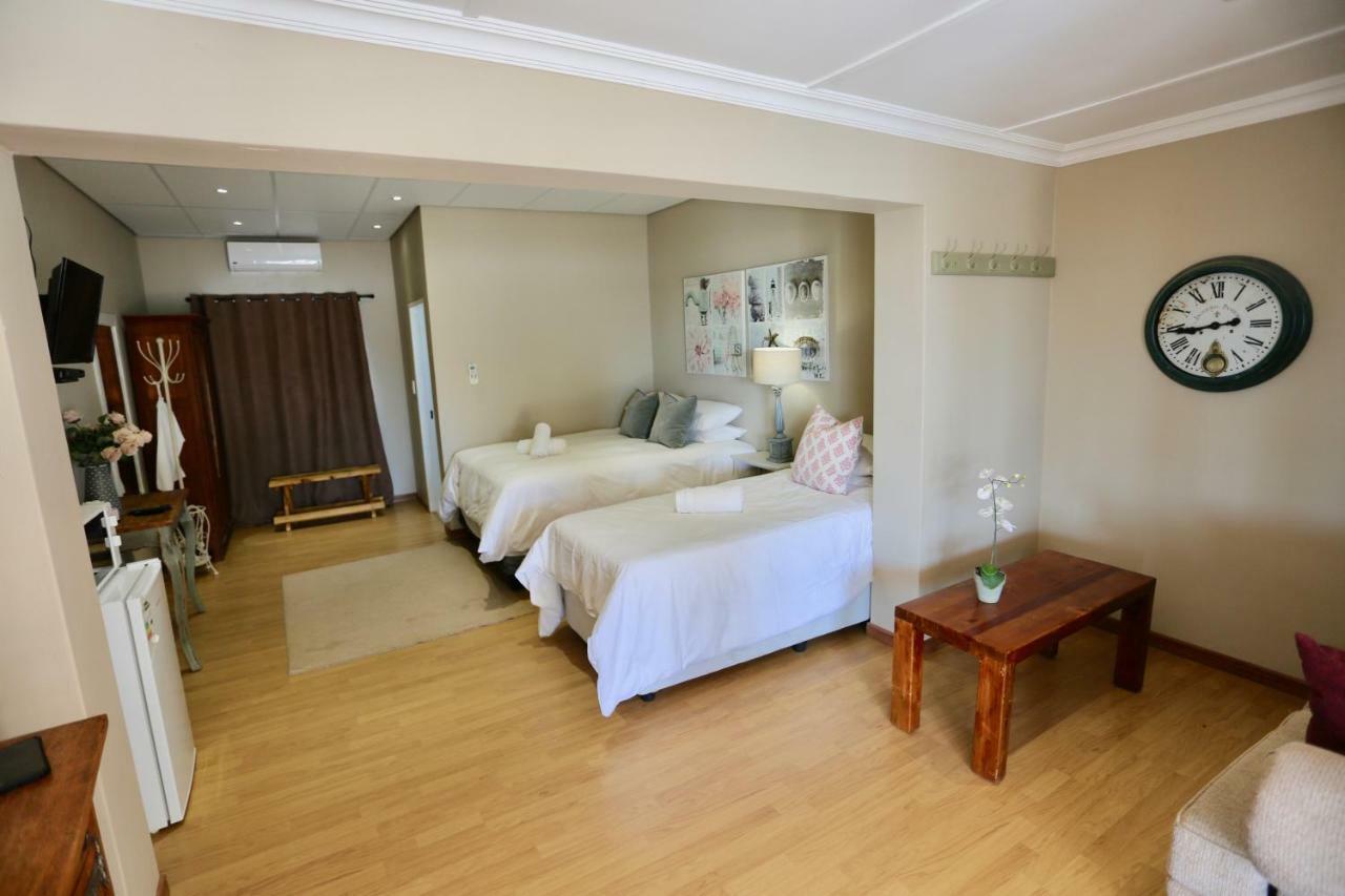 Boutique Guesthouse Mariental Exterior foto